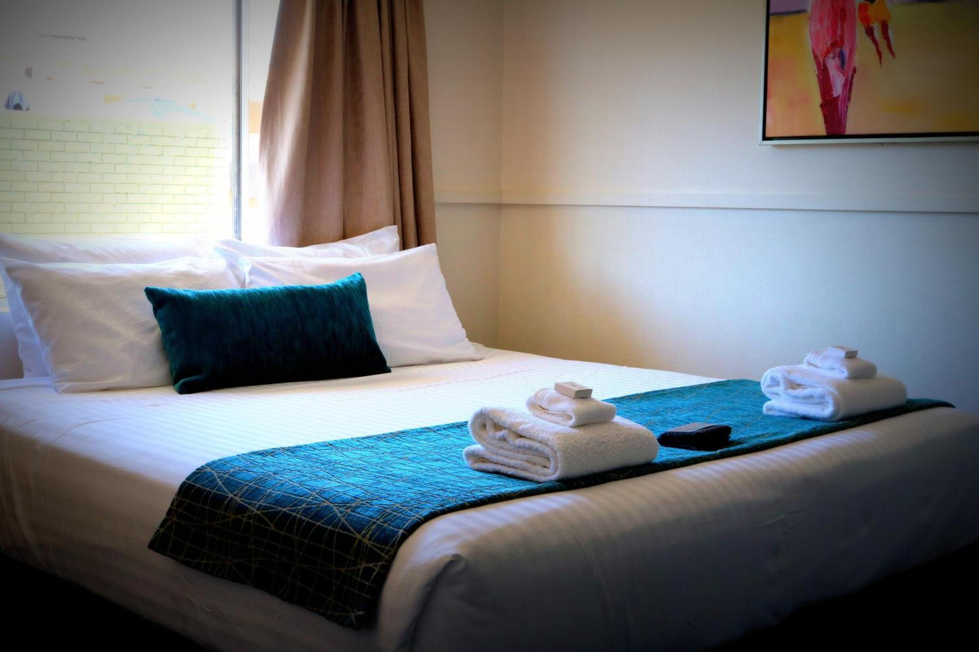 The Commercial Hotel Motel Chinchilla Exterior foto
