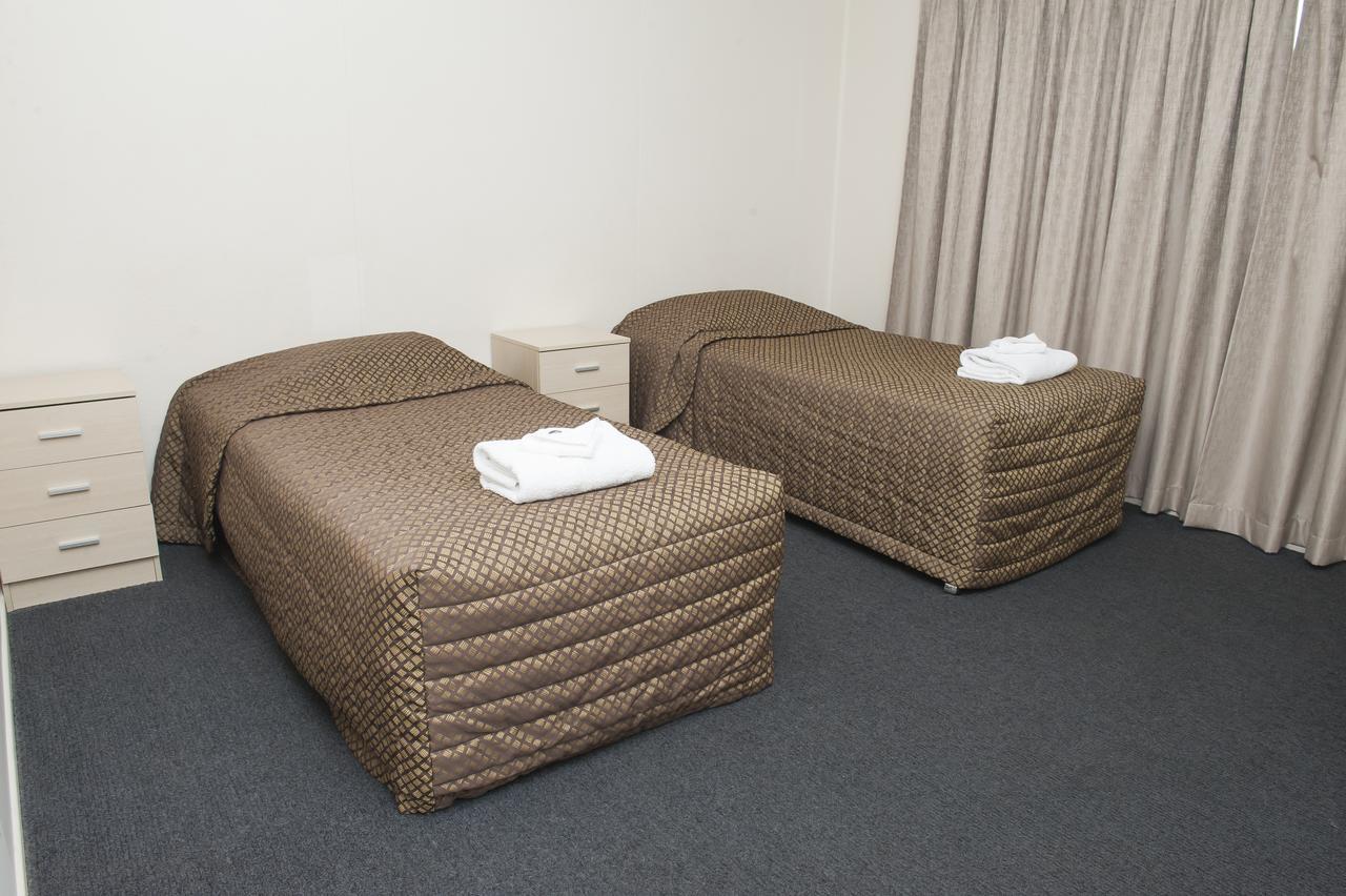 The Commercial Hotel Motel Chinchilla Quarto foto
